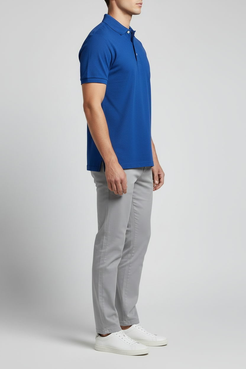 4. Side Profile — Relaxed Fit