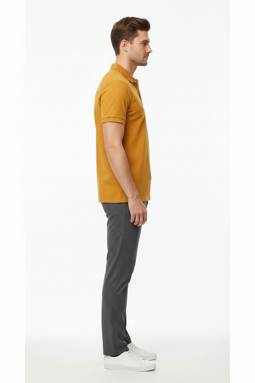 4. Side Profile — Relaxed Fit